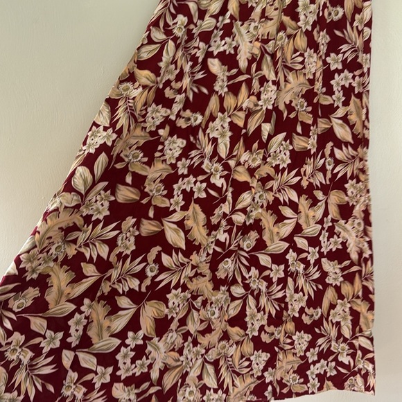 Vintage Sag Harbor Red Floral Midi Skirt medium - Picture 6 of 9